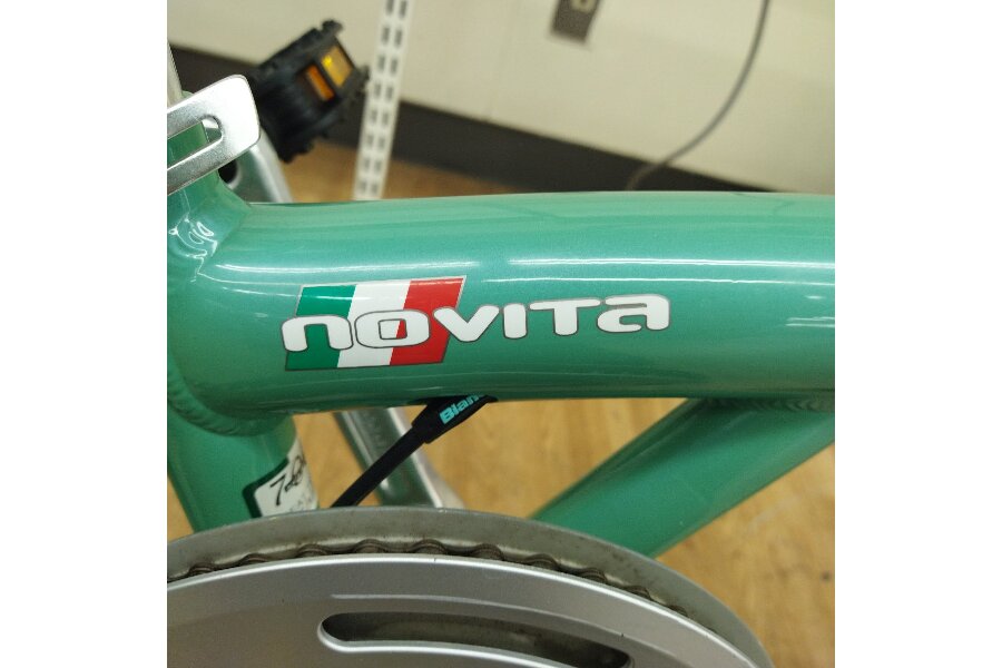 コンパクトで可愛らしい。BIANCHI（ビアンキ）NOVITA（ノビータ）のご