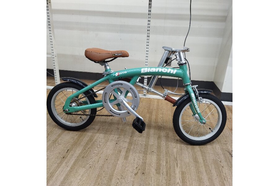 コンパクトで可愛らしい。BIANCHI（ビアンキ）NOVITA（ノビータ）のご