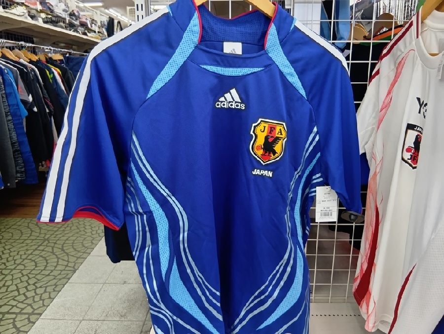 サッカーワールドカップイヤー！サッカーユニフォーム買取強化中