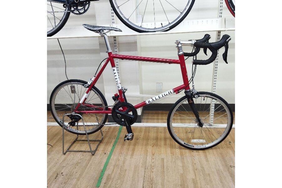 小さなタイヤでロードバイクのスピード感。RALEIGH（ラレー） RSW