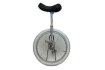 超おしゃれスタイリッシュ折り畳みバイク! STRIDA SX18 のご紹介です