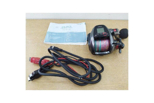 SHIMANO 電動リール 03980 18PLAYS 3000XP 巻上距離17Km 使用時間47.5